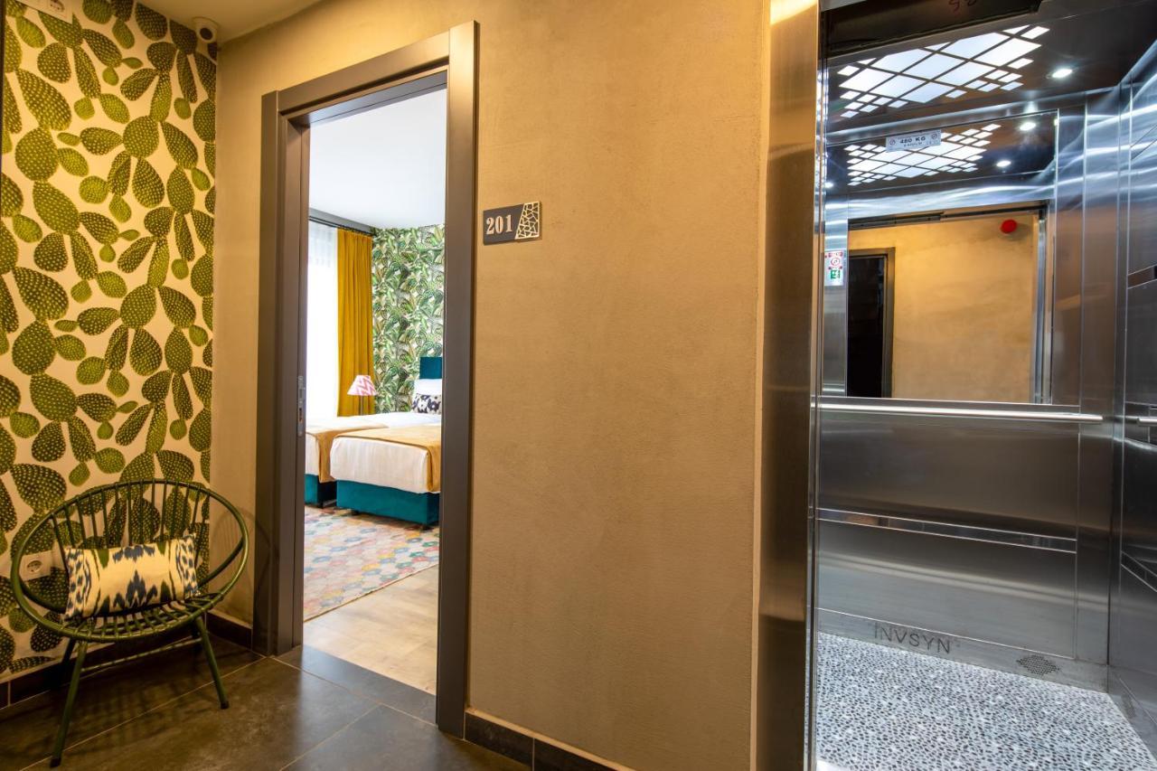 Green Parrot Hotel Istanbul Exterior photo